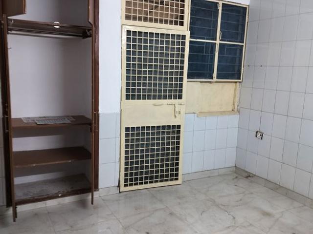 Rental | 1 BHK + Store Room 450 Sq.Ft. Apartment in Sector 14 Dwarka