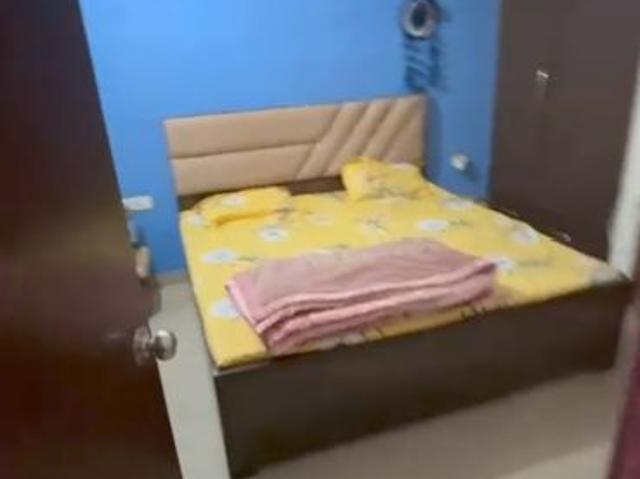 Rental | 1 BHK + Store Room 700 Sq.Ft. Apartment in Express Zenith