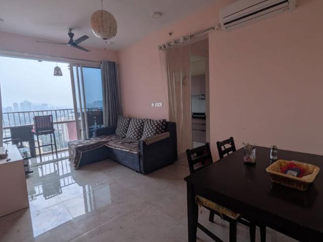 Rental | 1 BHK + Pooja Room 450 Sq.Ft. Apartment in Tata Serein