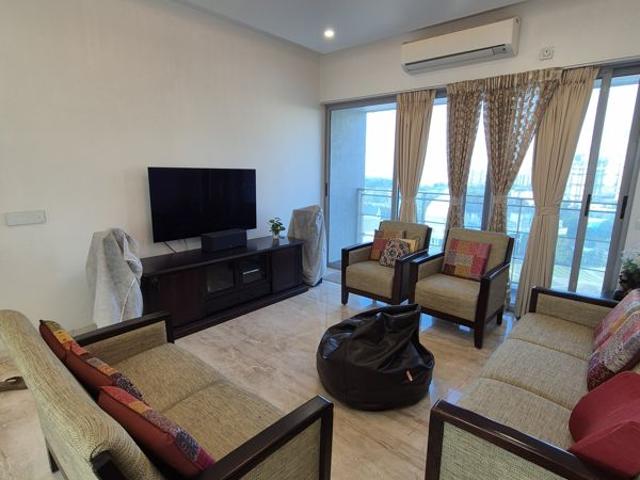 Rental | 1 BHK + Pooja Room 650 Sq.Ft. Apartment in Magarpatta Annex