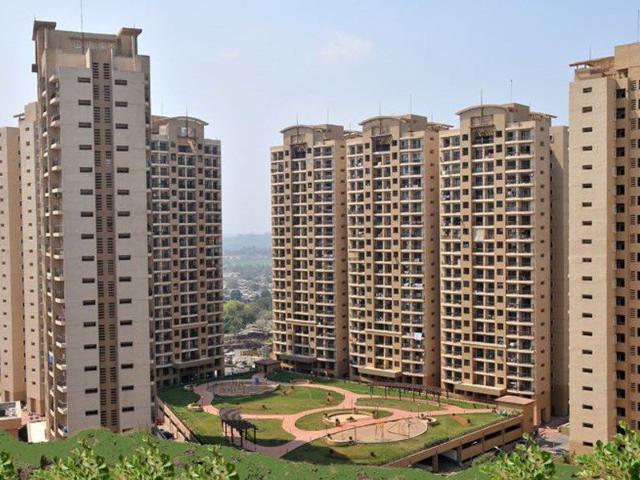Rental | 1 BHK + Pooja Room 690 Sq.Ft. Apartment in K Raheja Raheja Residency