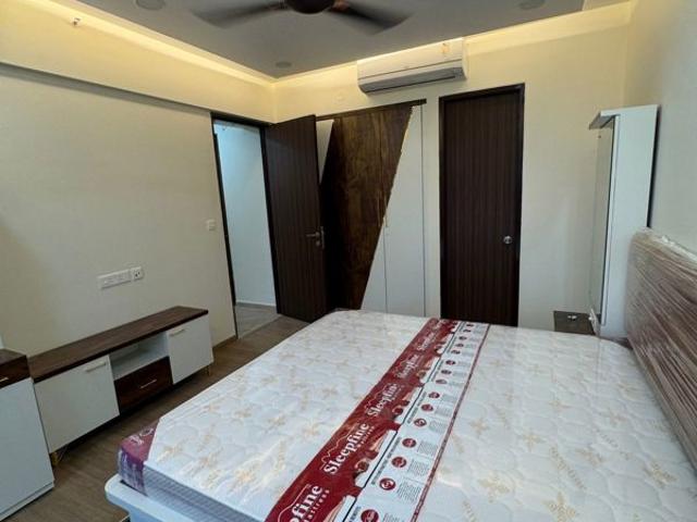 Rental | 1 BHK + Pooja Room 700 Sq.Ft. Apartment in Raj Residency Kasarvadavali