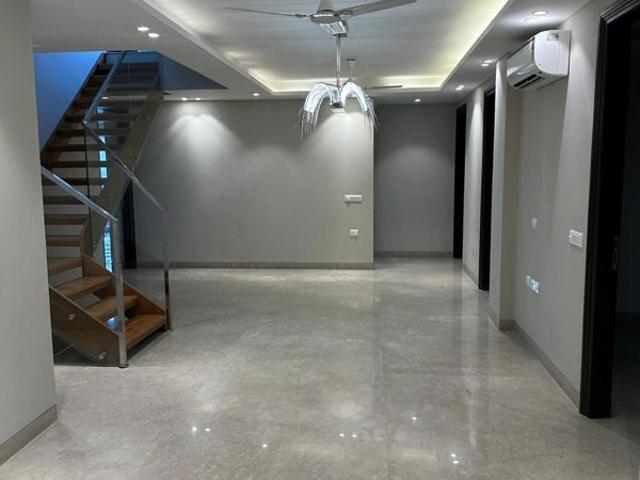 Rental | 1 BHK + Pooja Room 120 Sq.Yd. Apartment in Unitech Ivory Towers