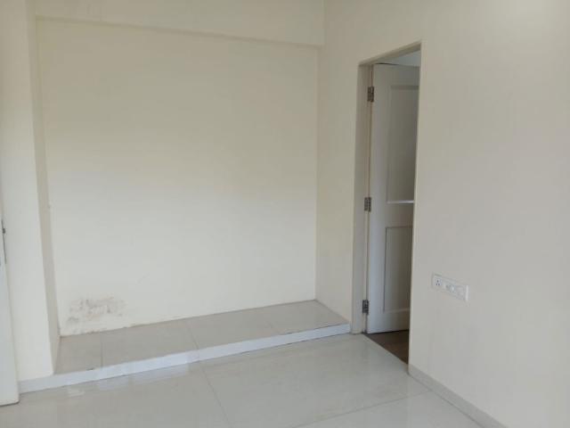 Rental | 1 BHK + Pooja Room,Extra Room 450 Sq.Ft. Apartment in Vijay Orovia