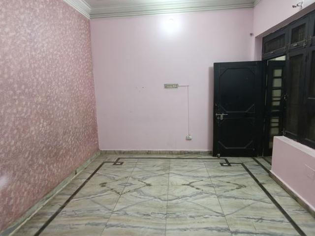 Rental | 1 BHK + Pooja Room,Servant Room 1452 Sq.Ft. Independent House in Gomti Nagar