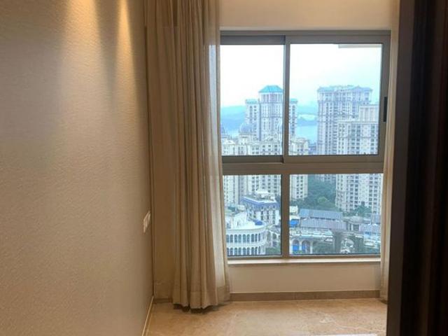 Rental | 1 BHK + Pooja Room,Servant Room 570 Sq.Ft. Apartment in Hiranandani Regent Hill