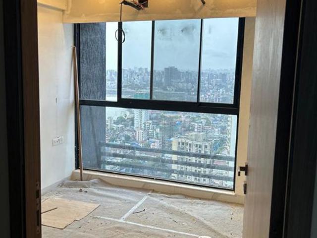 Rental | 1 BHK + Pooja Room,Servant Room,Study Room,Extra Room,Basement,Store Room 600 Sq.Ft. Apartment in Prescon Midtown Bay