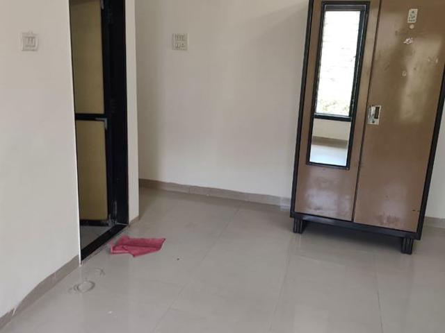 Rental | 1 BHK + Pooja Room,Study Room 700 Sq.Ft. Apartment in Kukreja Chembur Heights 2
