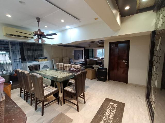 Rental | 1 BHK + Prayer Room 500 Sq.Ft. Apartment in Bandra West