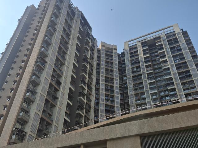 Rental | 1 BHK + Prayer Room,Servant Room,Study Room,Extra Room,Basement,Store Room 670 Sq.Ft. Apartment in Bhairaav Goldcrest Residency