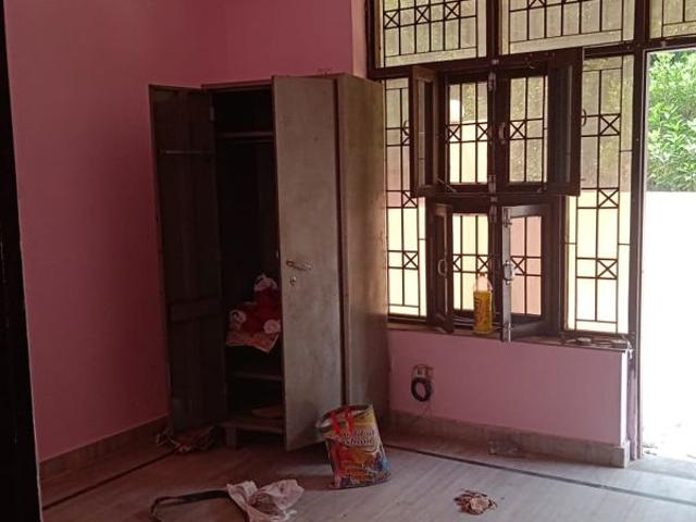 Rental | 1 BHK + Prayer Room,Servant Room,Study Room,Extra Room,Store Room 840 Sq.Ft. Independent House in Housing Board Colony Sector 7