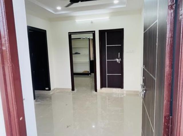 Rental | 1 BHK + Prayer Room,Study Room 560 Sq.Ft. Apartment in Golden Tulip Kondapur