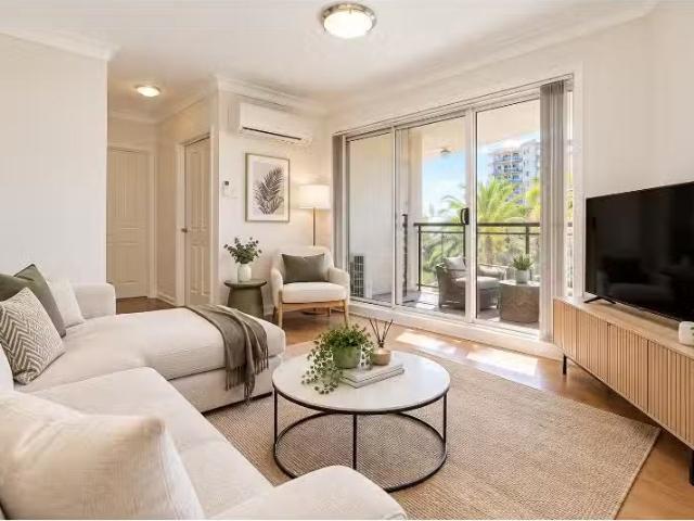 Cheap 1 BR 411/91A Bridge Road, WESTMEAD Apartment for rent L.