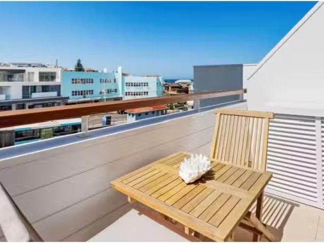 Just in! 1 BR 4/298 Campbell Parade, North Bondi Apartment for.