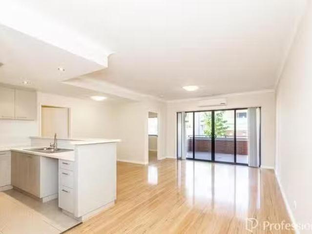 Rental! 1 BR 4/2 Stockton Bend, birdburn Central, WA 6164