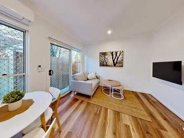 Cheap 1 BR 5/82A Aldebaran Street, Inala, QLD 4077