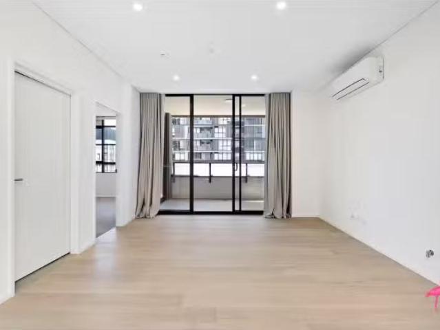For Rent! 1 BR 601/2 Kiln Road, Kirrawee Apartment for rent L.