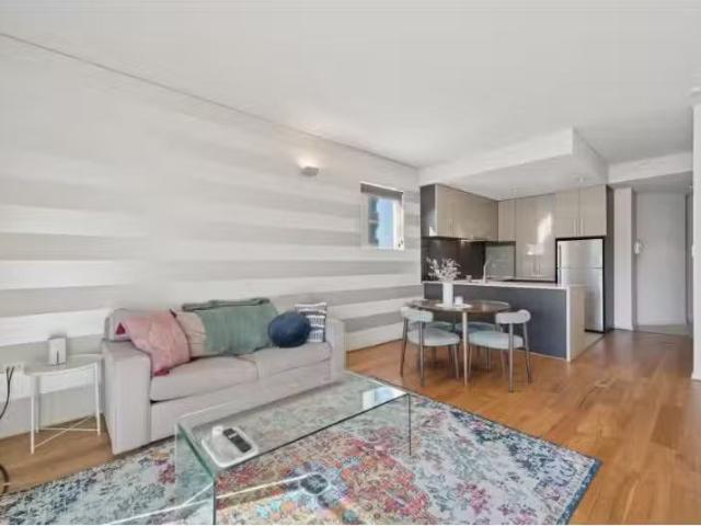 Cozy 1 BR 6/229 Adelaide Terrace, PERTH House for rent Listed.
