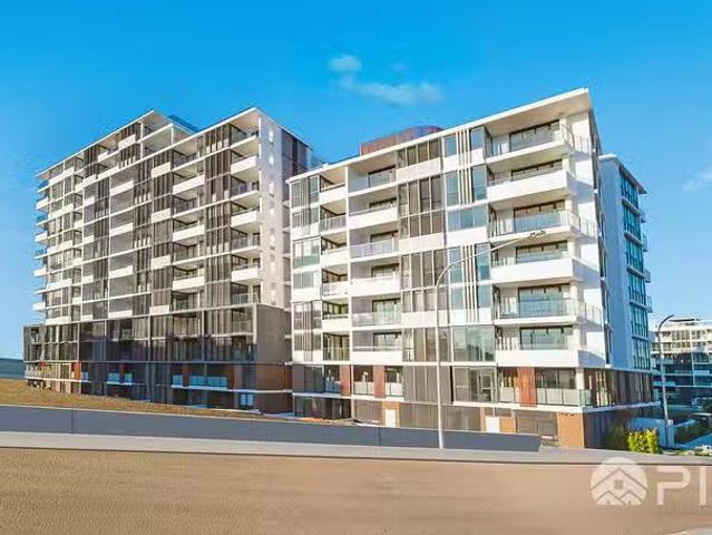 Charming 1 BR 705/17 Garrigarrang Avenue, Kogarah, NSW 2217