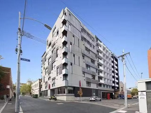 Charming 1 BR 803/9 13 Earl Street, Carlton, VIC 3053