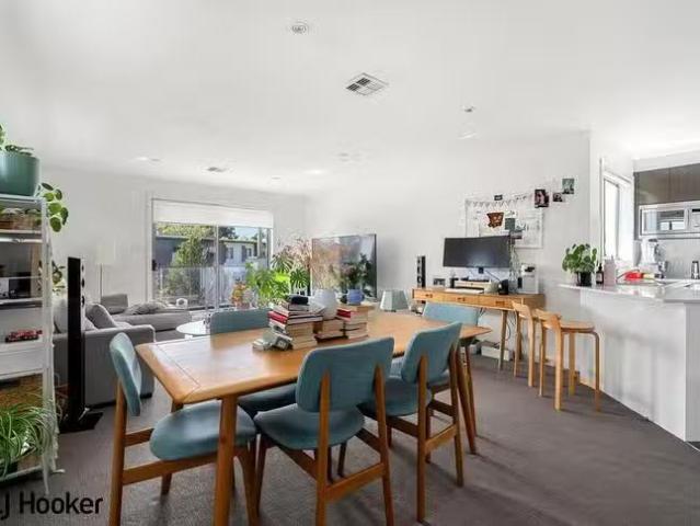 Unique 1 BR 8/10 Towns Crescent, Turner, ACT 2612