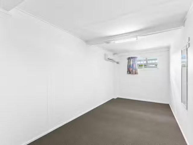 Deal! 1 BR 9/185 Newmarket Road, Wilston, QLD 4051