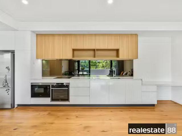 Cozy 1 BR 101/78 Stirling Street, Perth, WA 6000