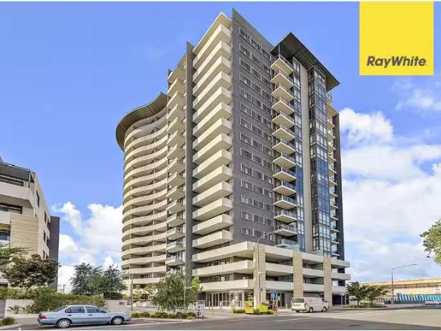 Unique 1 BR 150/41 Chandler Street, BELCONNEN Apartment for re.