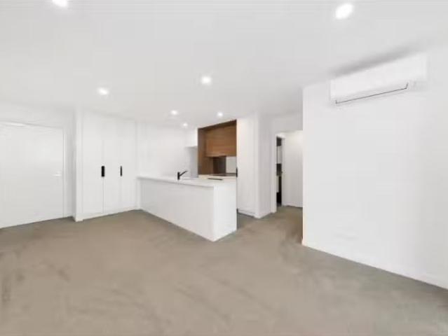 Rental! 1 BR 166/56 Forbes Street, Turner Apartment for rent.