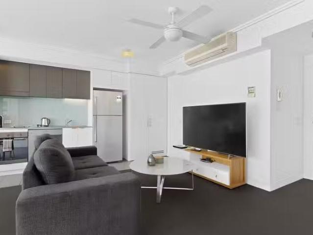Deal! 1 BR 2101/25 Connor Street, FORTITUDE VALLEY, QLD 4006.