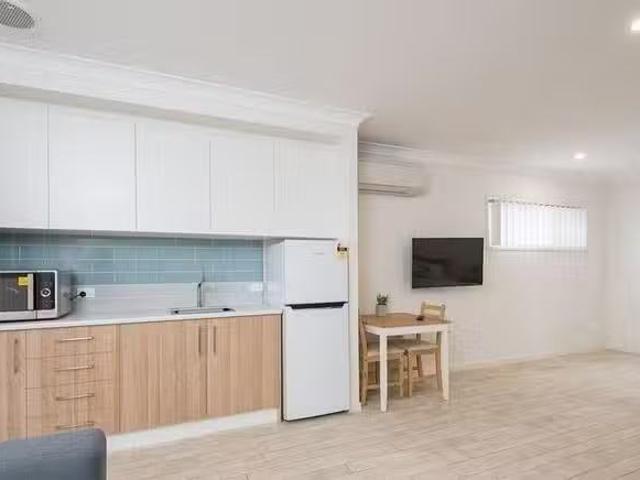 Charming 1 BR 2/7 Freney Street, Rocklea, QLD 4106