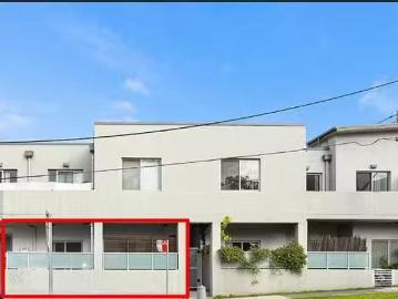 Unique 1 BR 2/442 444 King Georges Road, Beverly Hills, NSW 2209