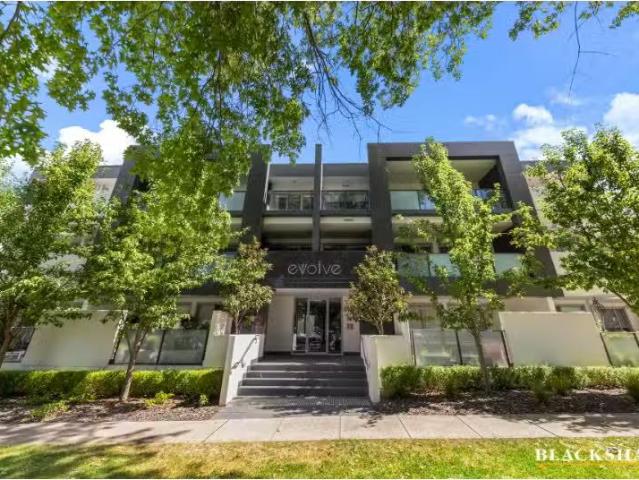 Cozy 1 BR 26/14 16 New South Wales Crescent, Forrest Apartment.