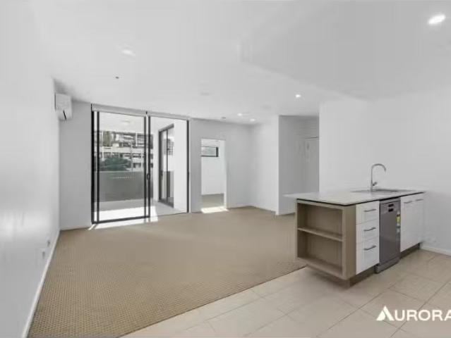New 1 BR 307/8 Masters Street, Newstead Apartment for rent Li.