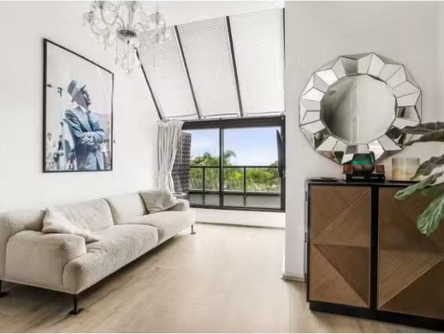 Deal! 1 BR 312/402 420 Pacific Highway, Crows Nest Apartment f.