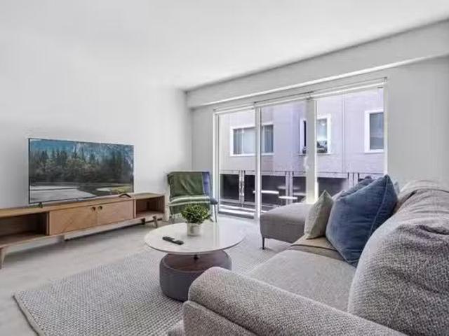 Just in! 1 BR West 11th Avenue