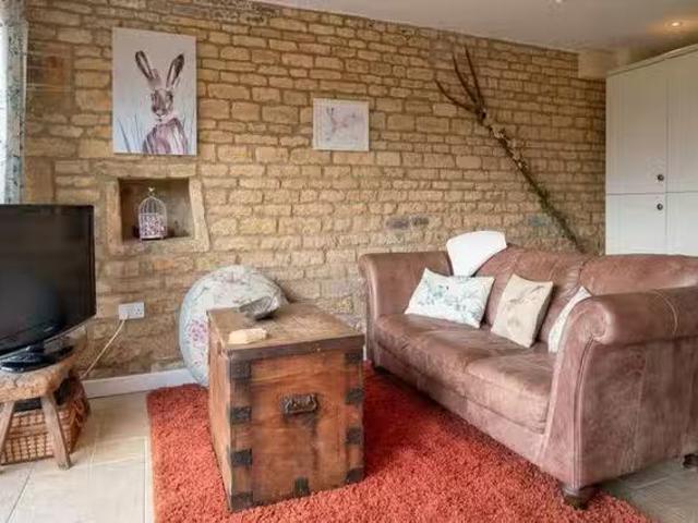 Unique 1 BR X7M8+5Q Moreton in Marsh