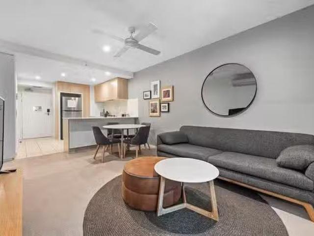 Just in! 1 BR Hercules Street