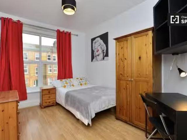 New 1 BR Room for rent in 5 Bedroom Apartment in Battersea