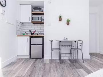 Saint Helen's Island, Montreal - Equipped kitchen