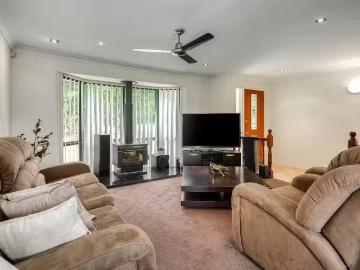 Deal! 1 Daintree Place, Riverhills, QLD 4074