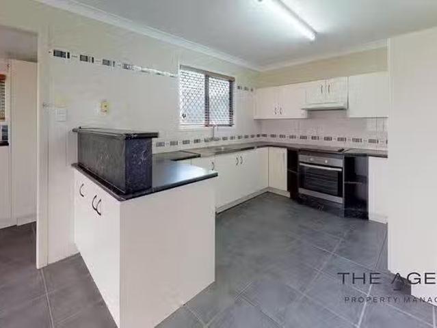 Deal! 1 Findlay Street, Frenchville, QLD 4701