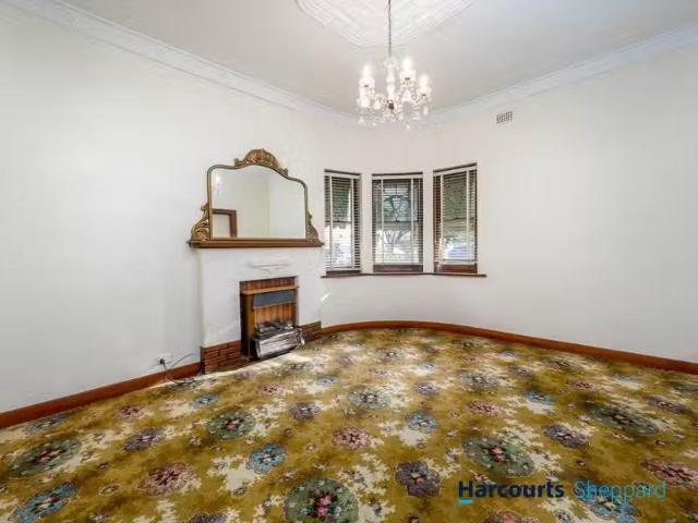 Unique 1 Holbrooks Road, FLINDERS PARK, SA 5025 House for Rent