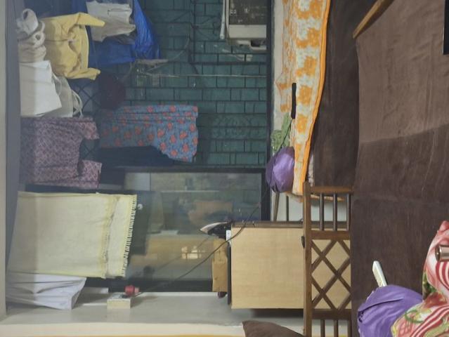 Rental | 1 Rk 400 Sq.Ft. Apartment in Shiv Complex