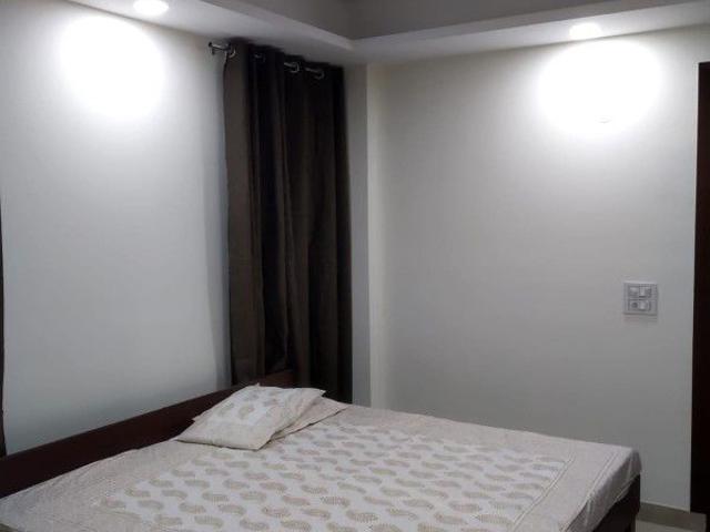Rental | 1 Rk + 427 Sq.Ft. Independent House in Sector 14
