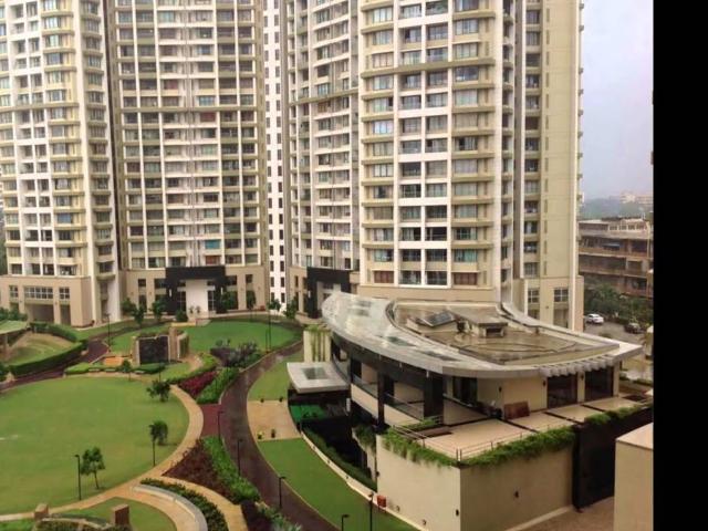 Rental | 1 Rk 450 Sq.Ft. Apartment in Ashok Towers