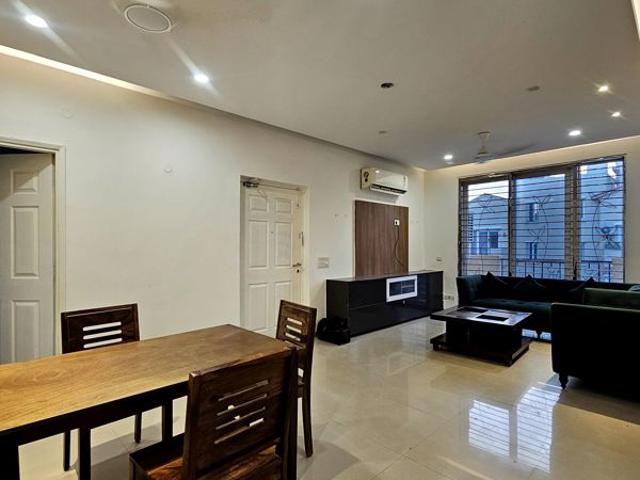 Rental | 1 Rk + 500 Sq.Ft. Apartment in Emaar MGF Emerald Hills