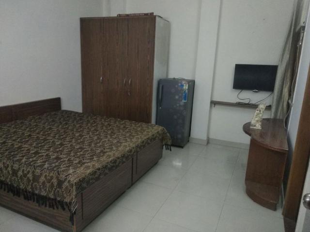 Rental | 1 Rk 500 Sq.Yd. Apartment in Greater Kailash I