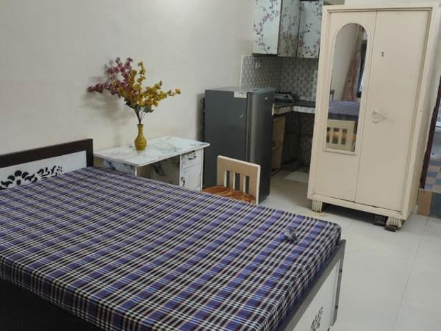 Rental | 1 Rk 590 Sq.Ft. Villa in Sector 28