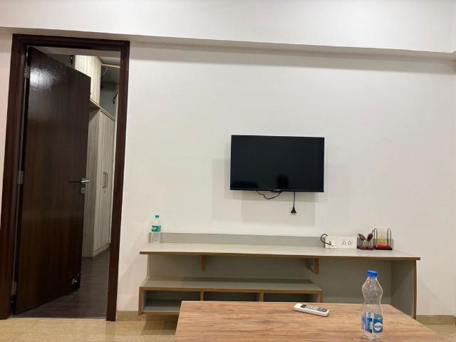 Rental | 1 Rk 600 Sq.Ft. Apartment in Lodha Belmondo